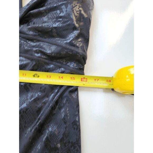 Fabletics‎ NWOT Athletic Jumpsuit Black Snake Skin Print Size 1X - Picture 4 of 6